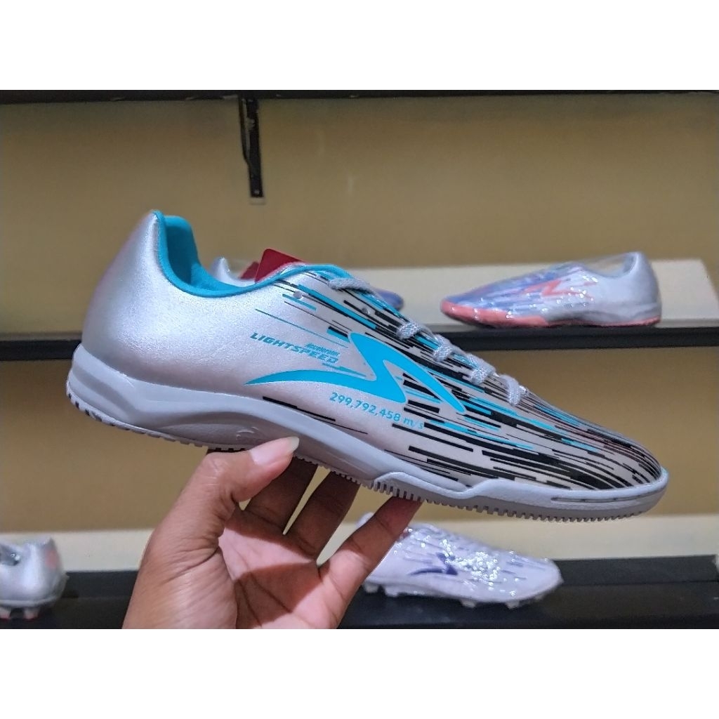Specs lightspeed reborn silver grey blue futsal
