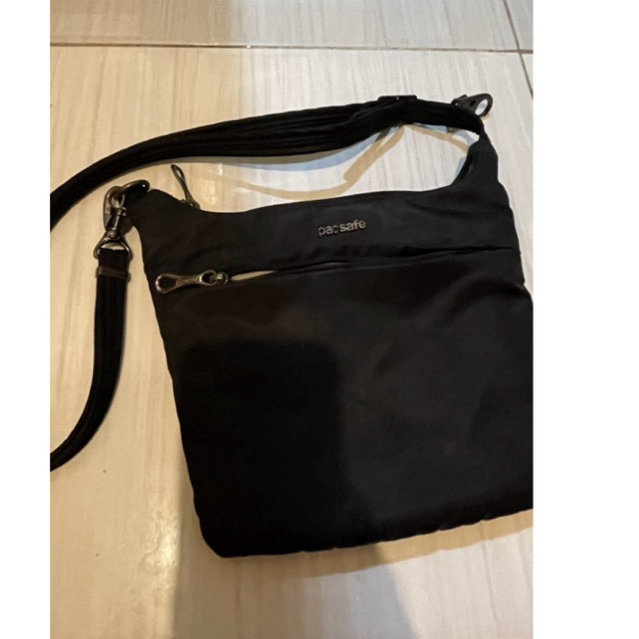 PACSAFE TAS ANTI THEFT tas selempang pacsafe prelove tas anti maling tas nylon prelove tas hitam ant