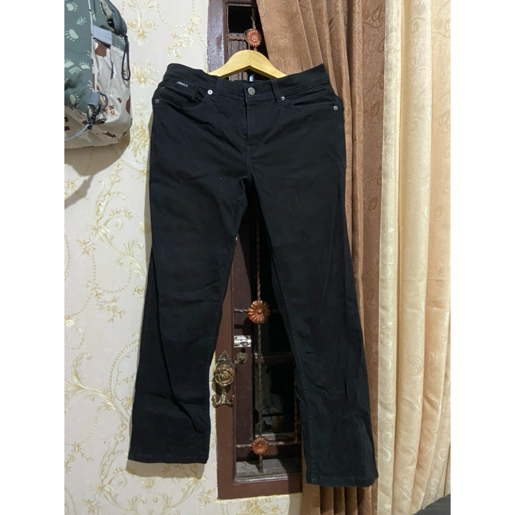 CELANA JEANS FOREX WANITA HITAM [PRELOVED]