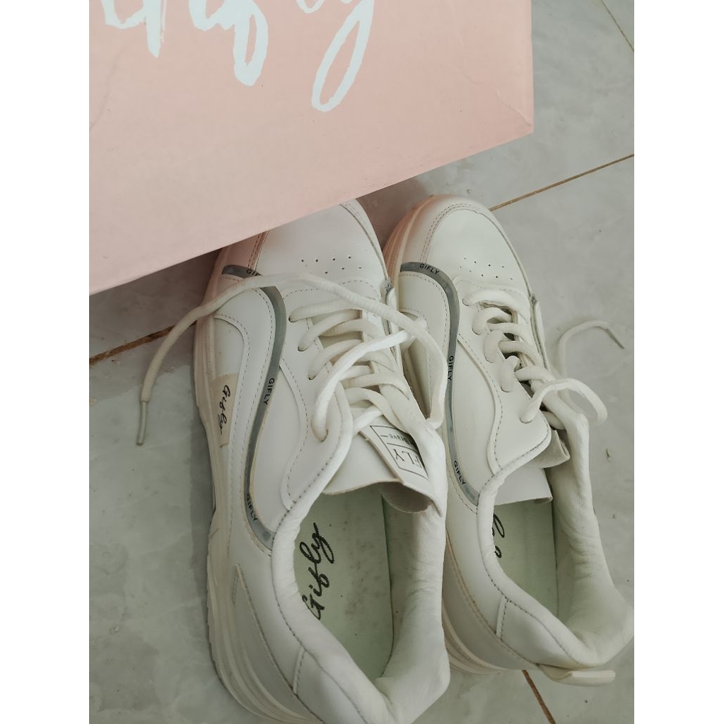 pl sepatu sz 39 gifly