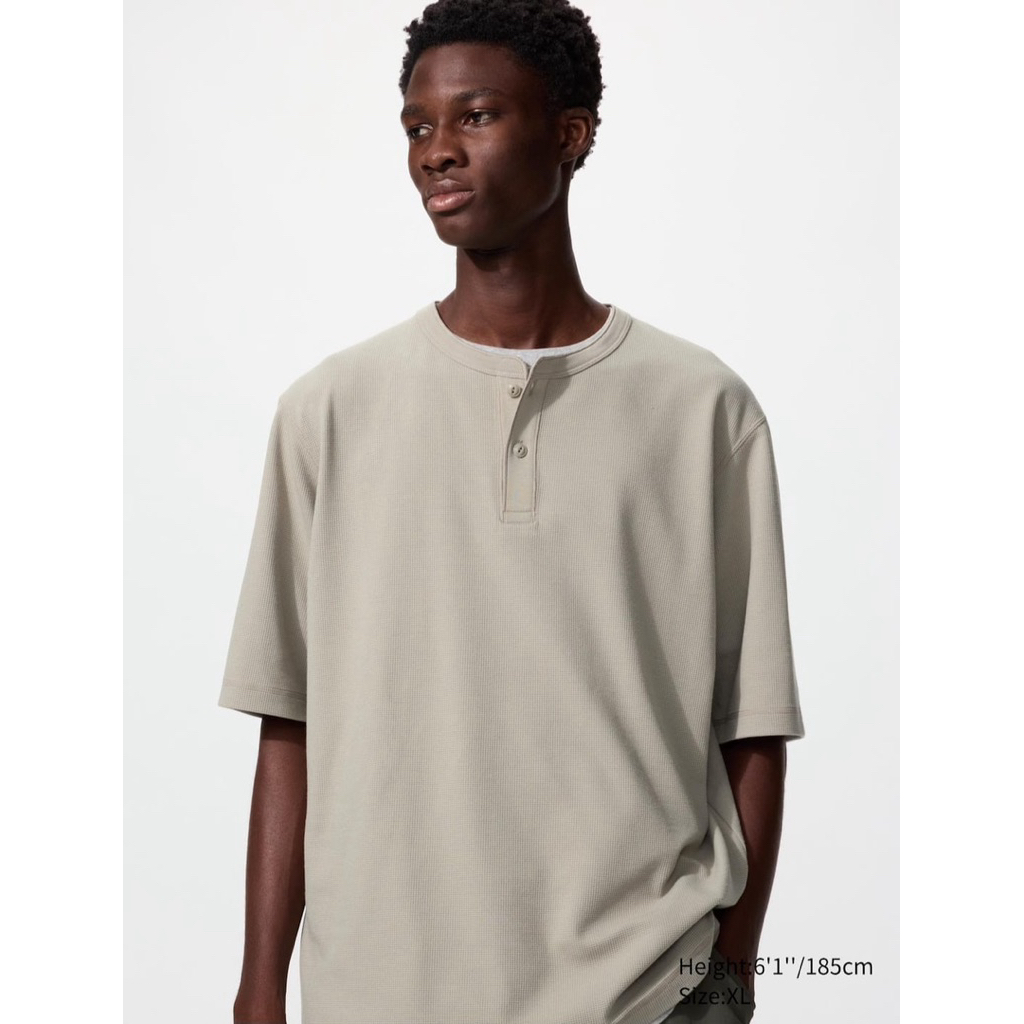 Sale Uniqlo T-Shirt Basic Waffle Kerah Henley Lengan Pendek Original