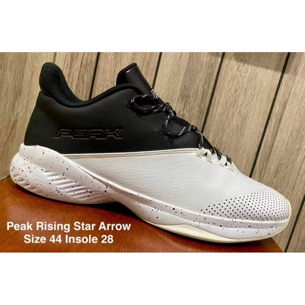SEPATU BASKETBALL PEAK SZ 44