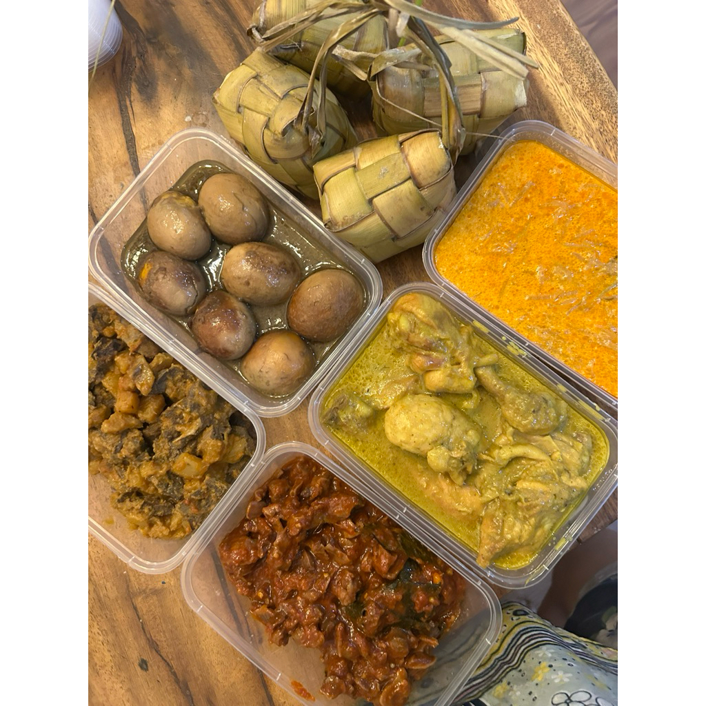 Ketupat Lebaran Paket Keluarga