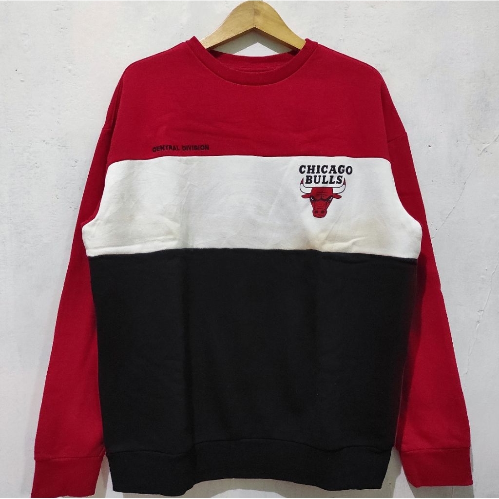 NBA Chicago Bulls Crewneck
