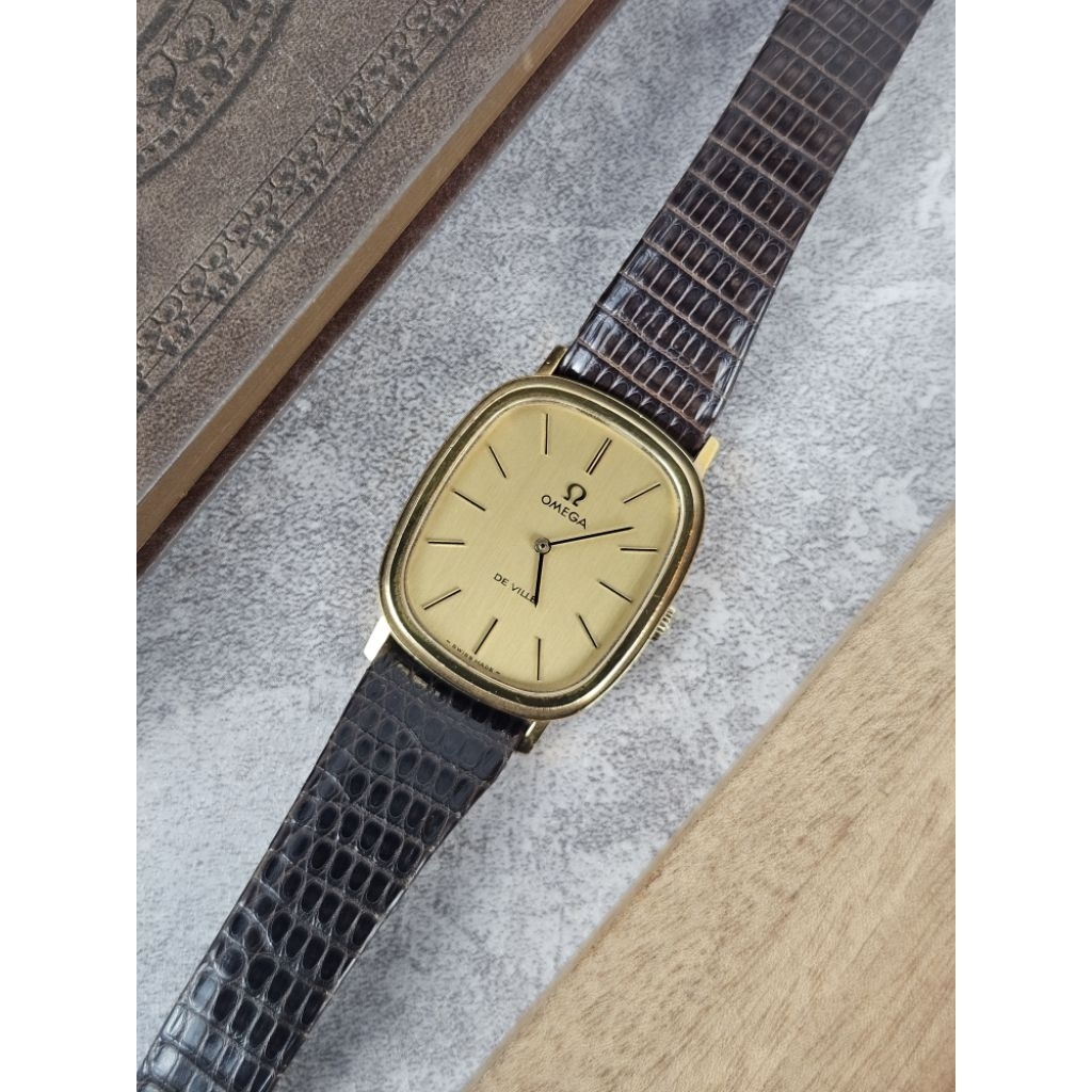 Omega De Ville Ellipse Manual Winding