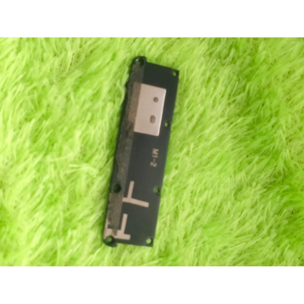 tutup buzzer dan konektor cas Polytron 7s p520 copotan