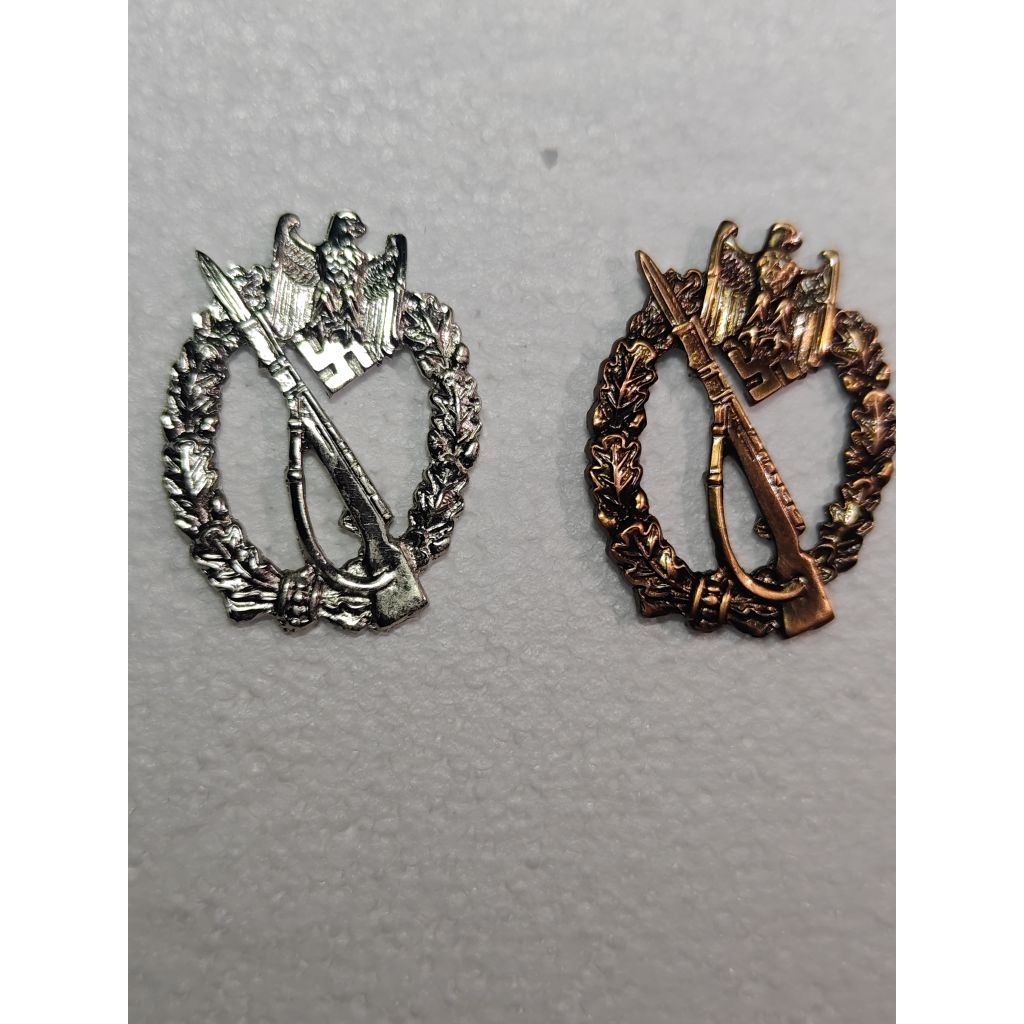 Pin Infantry Badge WWII Reproduction – Lencana Infanteri Jerman Silver & Bronze Metal
