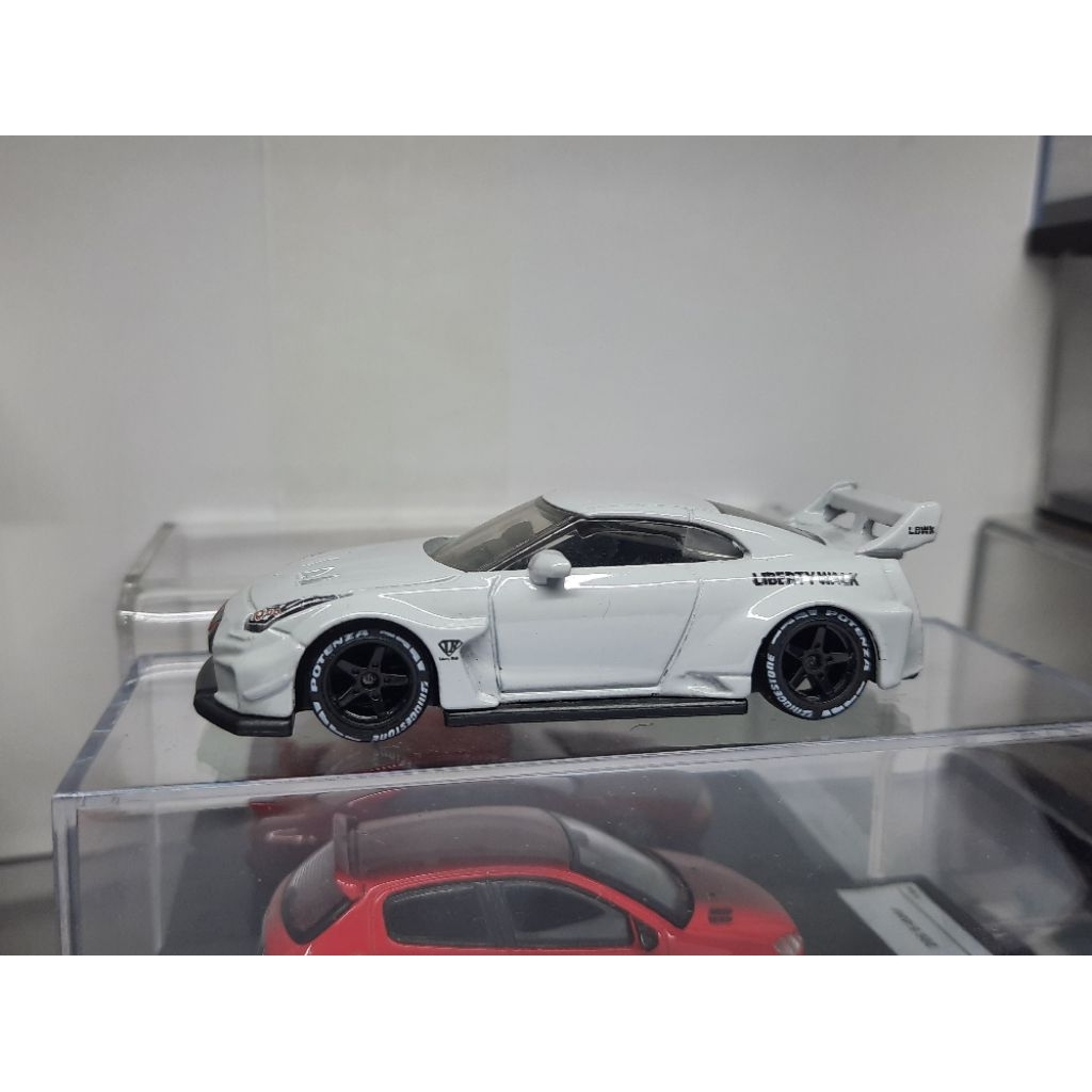 Hot wheels LBWK nissan gtr r35 custom