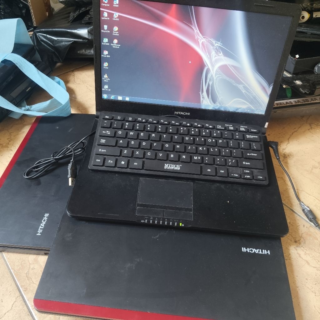 laptop murah amd ssd 128gb hitachi flora se210 not i3 i5 i7 ryzen