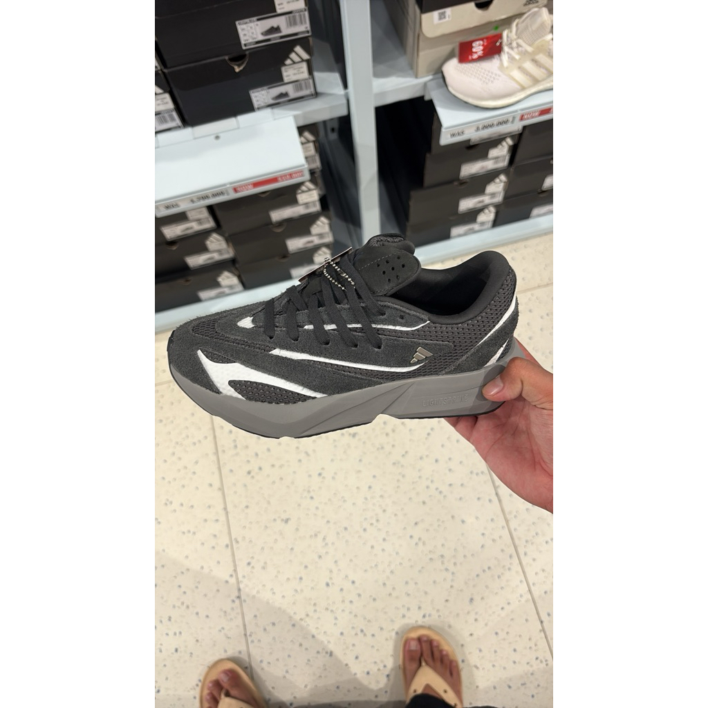 Adidas Running Second