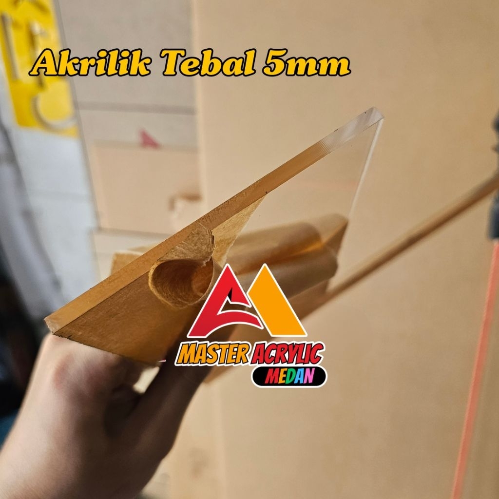Akrilik 5mm Bening Lembaran 122 × 244 (Acrylic Sheet / Lembaran Akrilik)