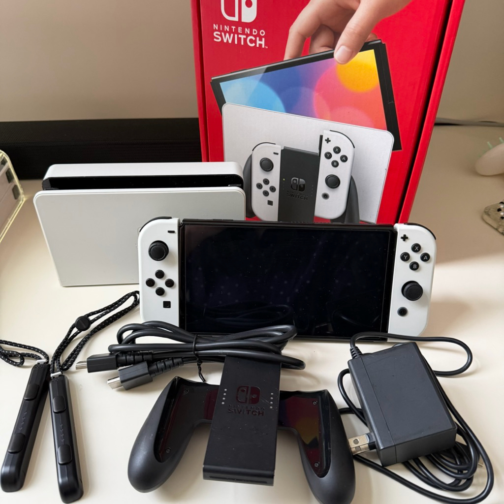 NINTENDO SWITCH OLED (SECOND - OFW)