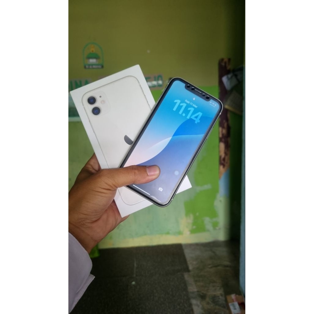 iPhone 11 Second Hand - iBox Original, Mulus, iCloud Kosong