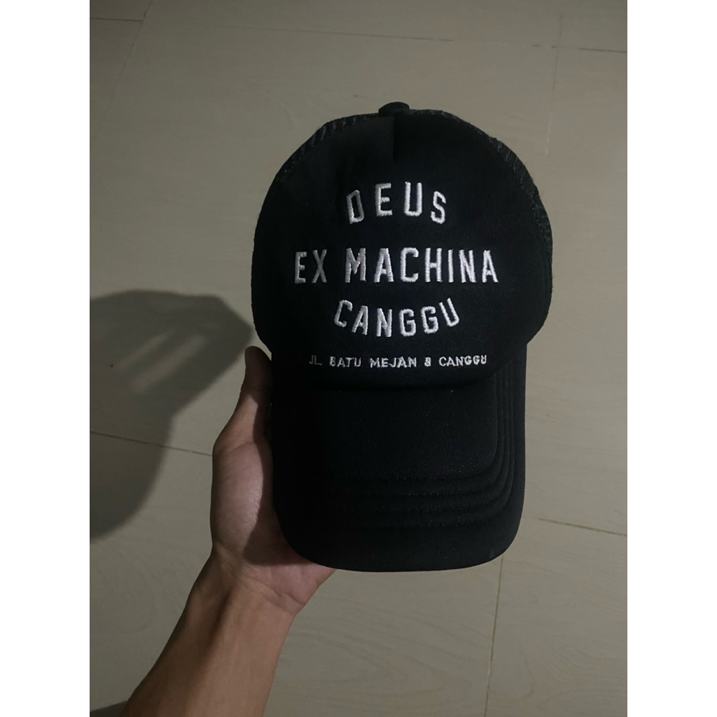 topi trucker deus ex machina canggu original