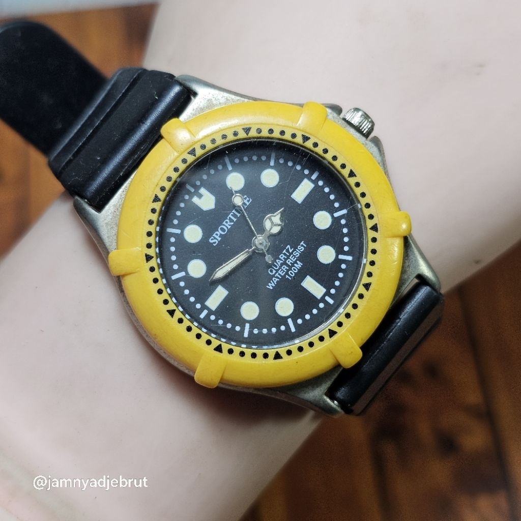 Jam Sportime Model Diver Black Yellow Vintage Bekas