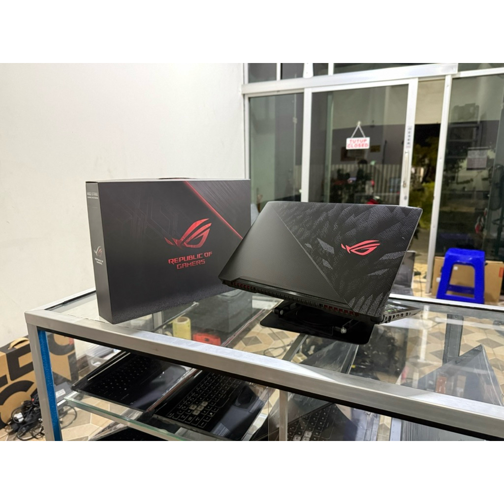 LAPTOP GAMING ASUS ROG G593GE CORE I7gen11 GTX1050TI FULSET MULUSS