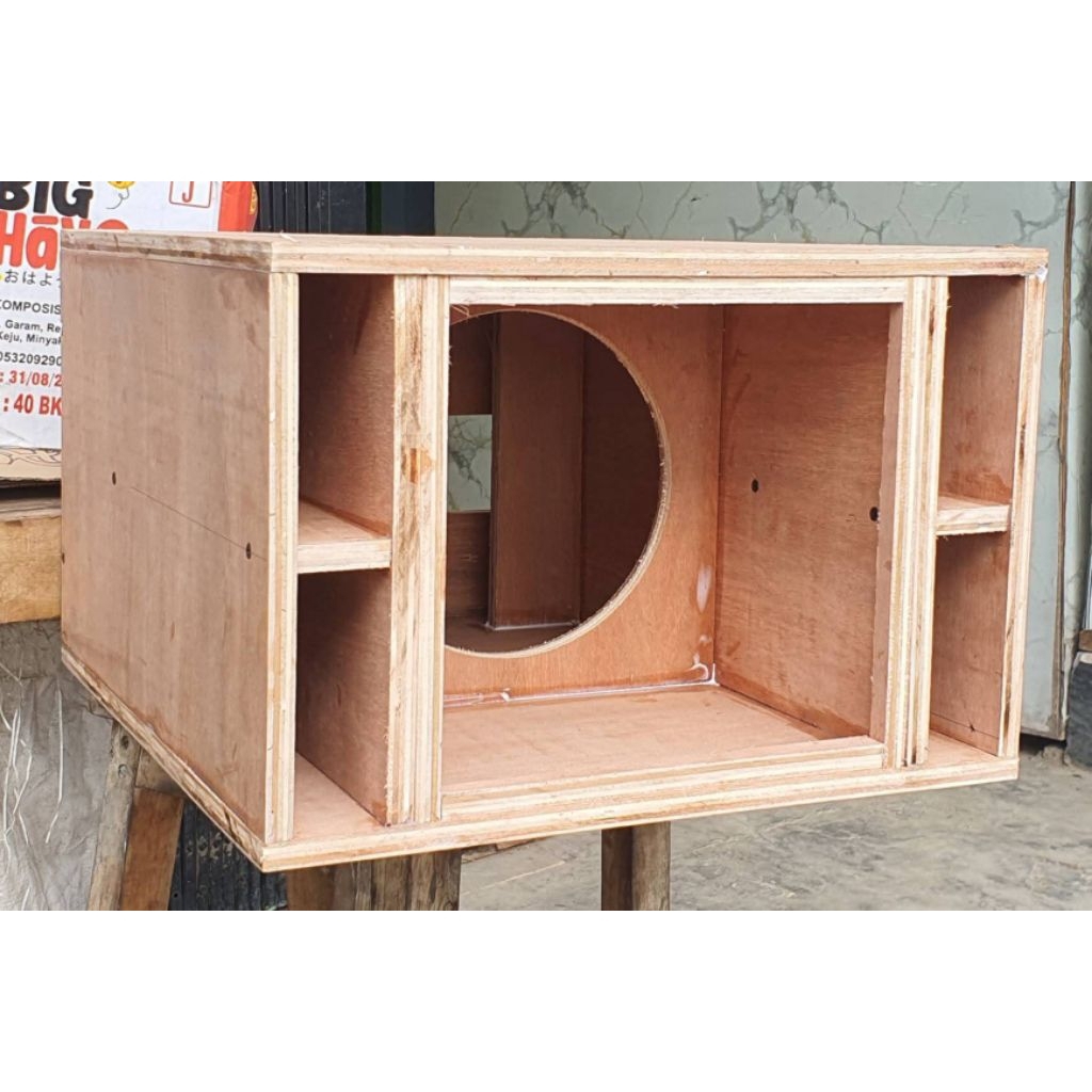 Box spl 18 inch bahan 18 mm