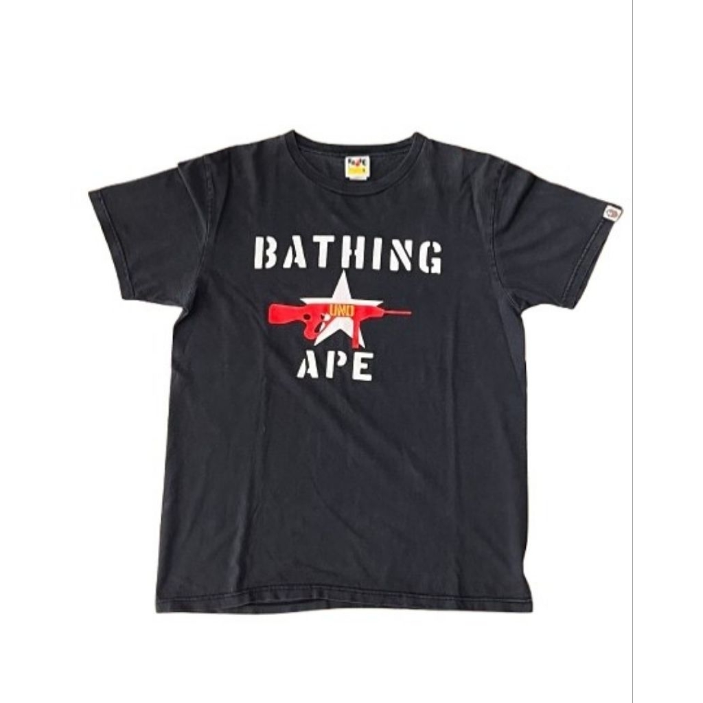 Kaos A Bathing Ape (BAPE) x Undefeated Gun Tee Black - Original Preloved T-Shirt