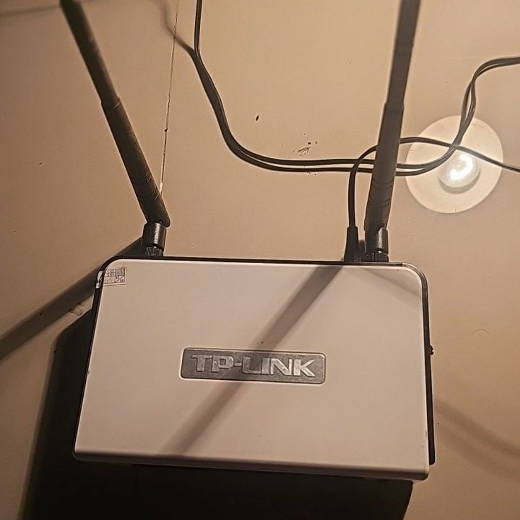 TPLINK MR3420