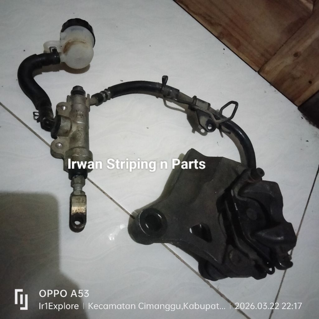 KALIPER Master Rem Belakang Assy Yamaha R25 MT25 Original Copotan