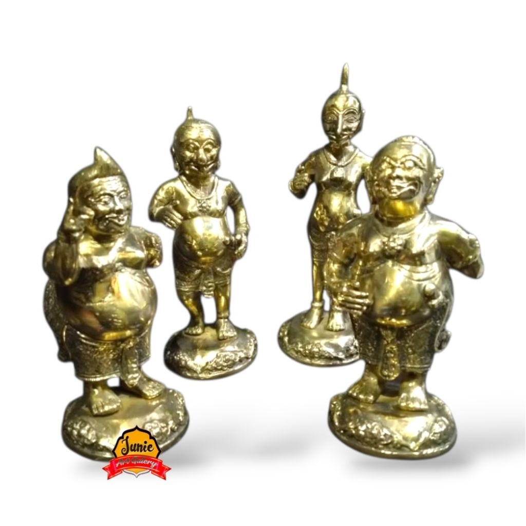 PATUNG PUNOKAWAN ( Semar , Gareng , Petruk , Bagong ) PUNAKAWAN