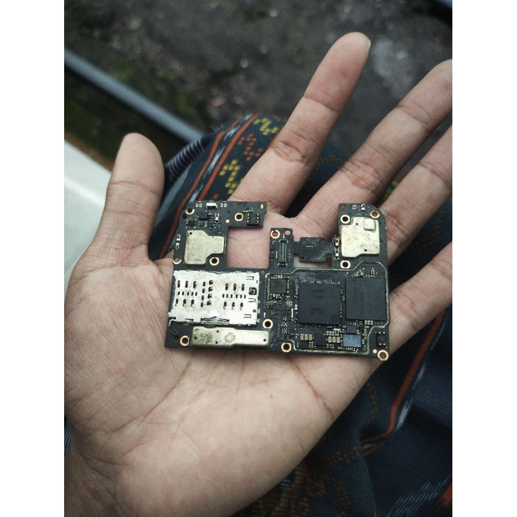 mesin poco x3 pro 8/256 mati