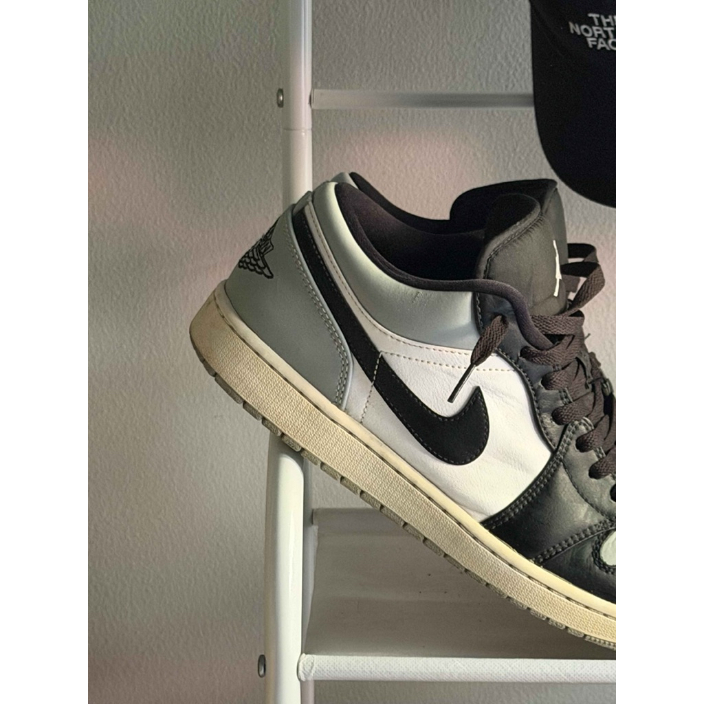 Nike Air Jordan 1 Low (Black / Grey)