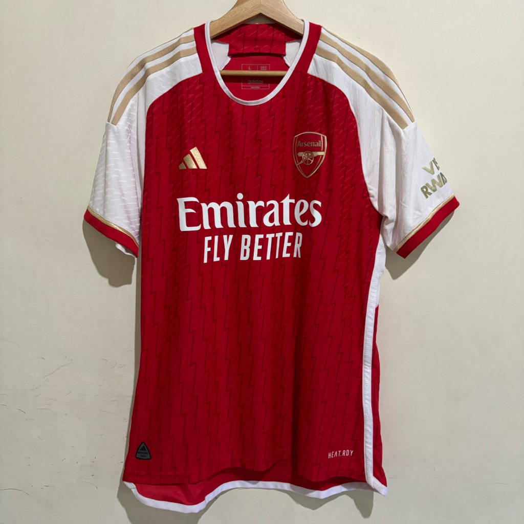Arsenal FC Home 23/24 Player issue
