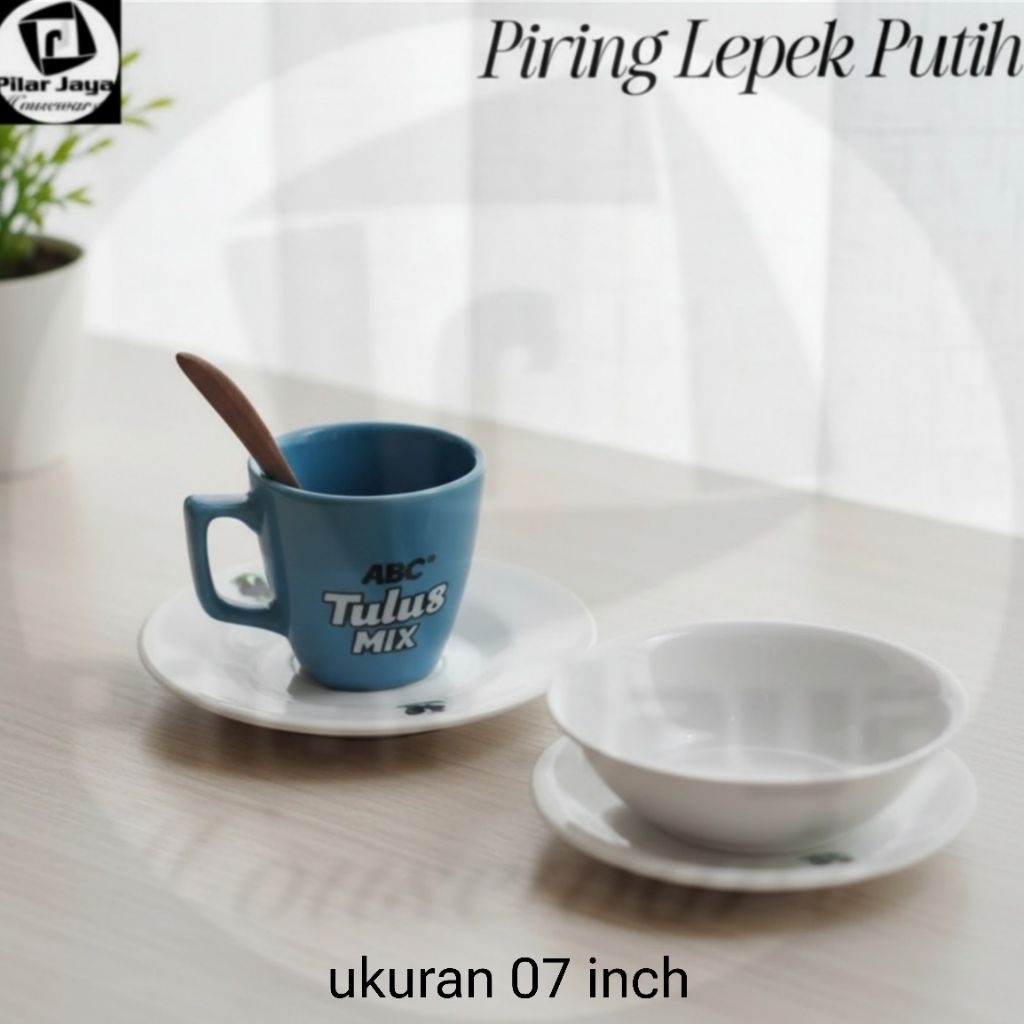 Piring Plastik Putih / Piring Jago Plastik / Piring Alas / Piring Lepek