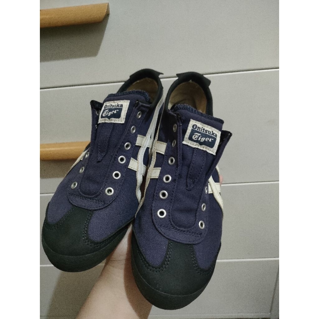 Sepatu Onitsuka Tiger Slipon Original 100%