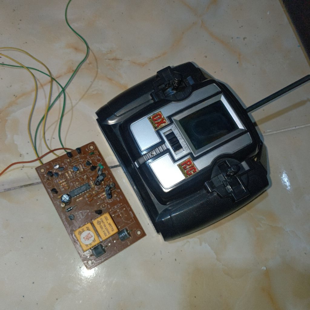 Remot dan PCB Mobil RC QD ISprint 1 : 8