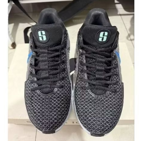 Sepatu Basket Nike Sabrina 1 ukuran 43