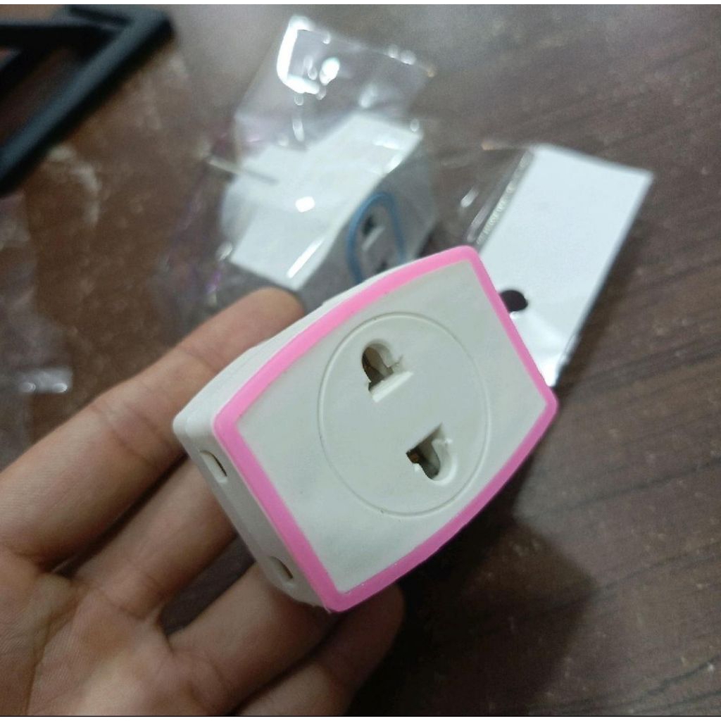 Steker T Colokan Listrik 3Lubang Tahan Panas Aman