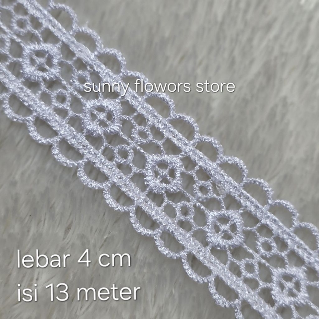 Renda  giper tengah natural  lebar 4 cm