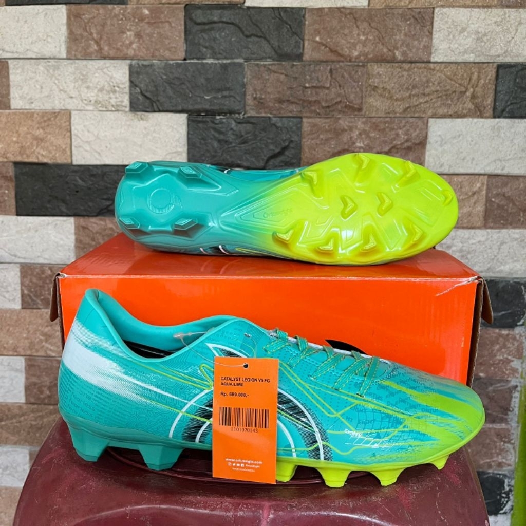 sepatu bola ortus catalyst legion v5 fg