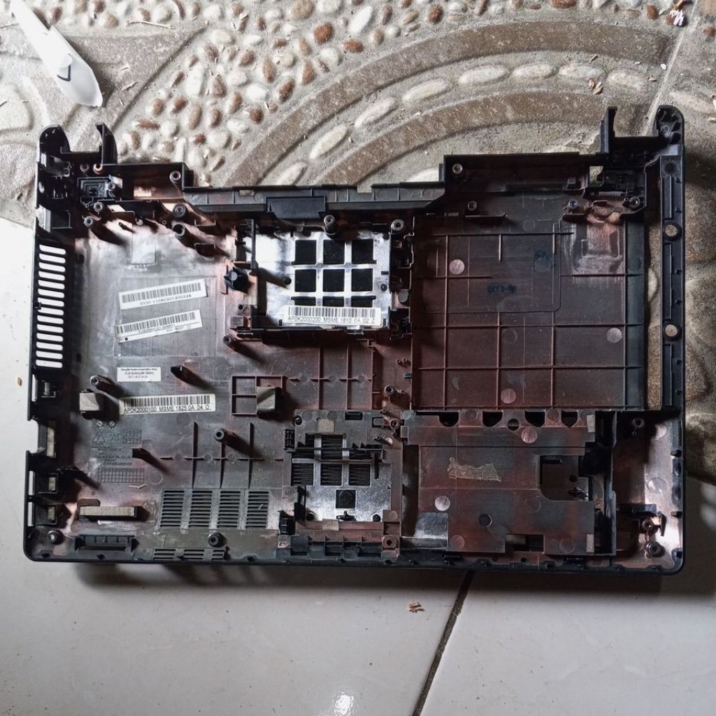 Casing bawah Laptop Asus K43U