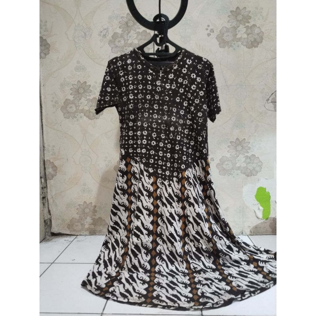 Preloved Aika Daster Kaos Payung Busui Batik