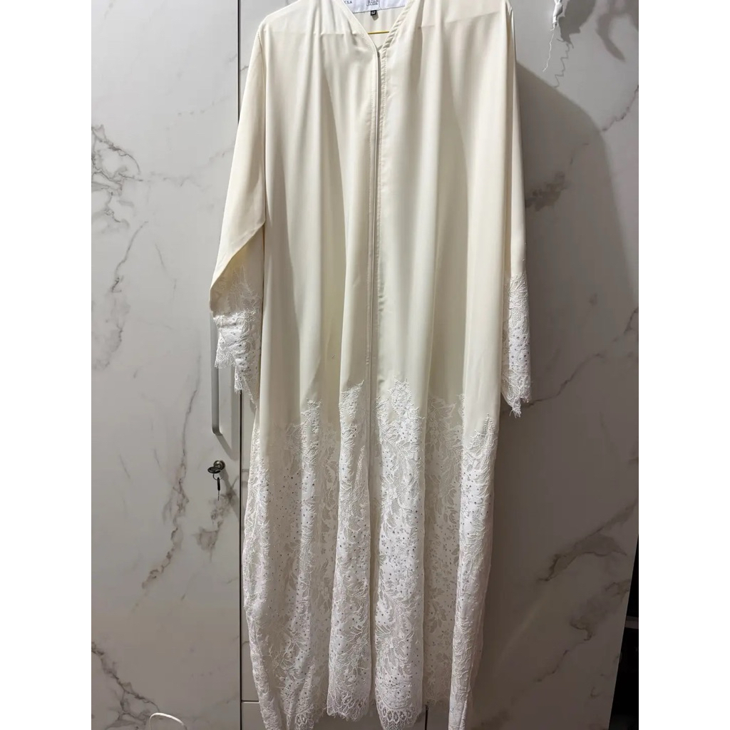 abaya  brand alshal dari saudi