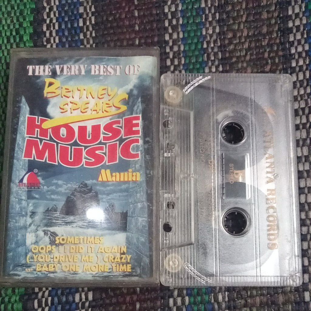 kaset tape house music barat