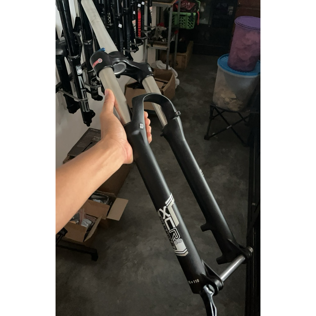 fork SR suntour XCR 27.5 er T120 lock rebond TA 15 x 110.boost