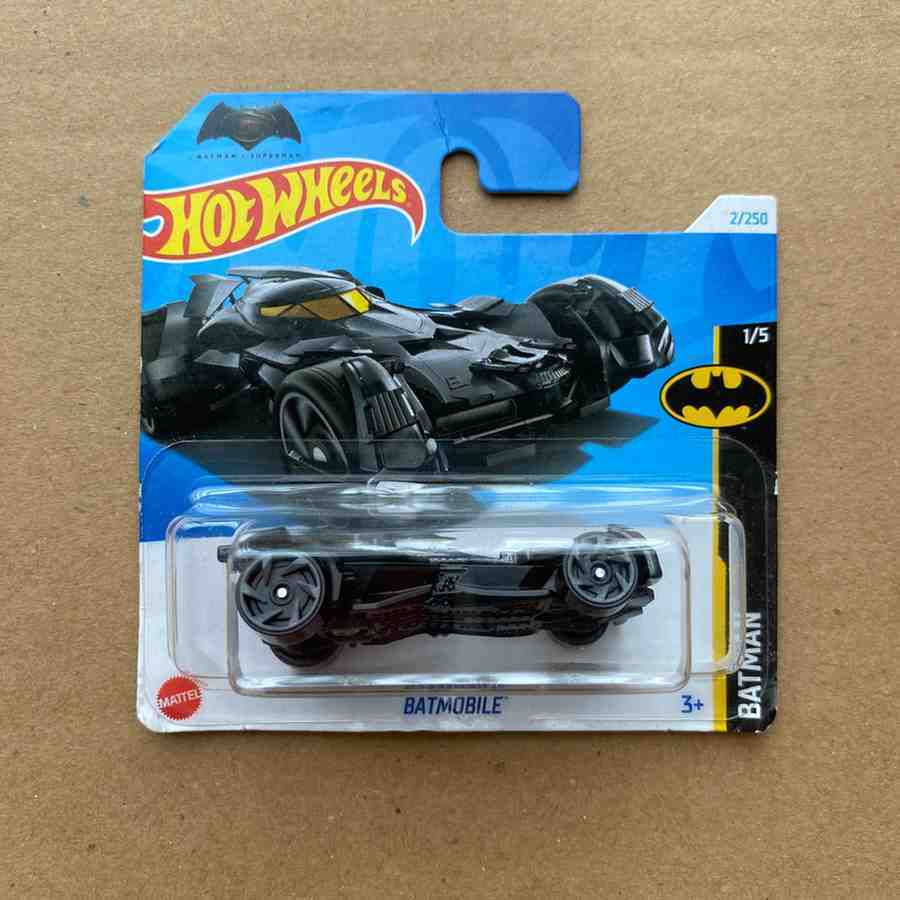Hot Wheels Batman vs Superman - Batmobile 2021 Short Card