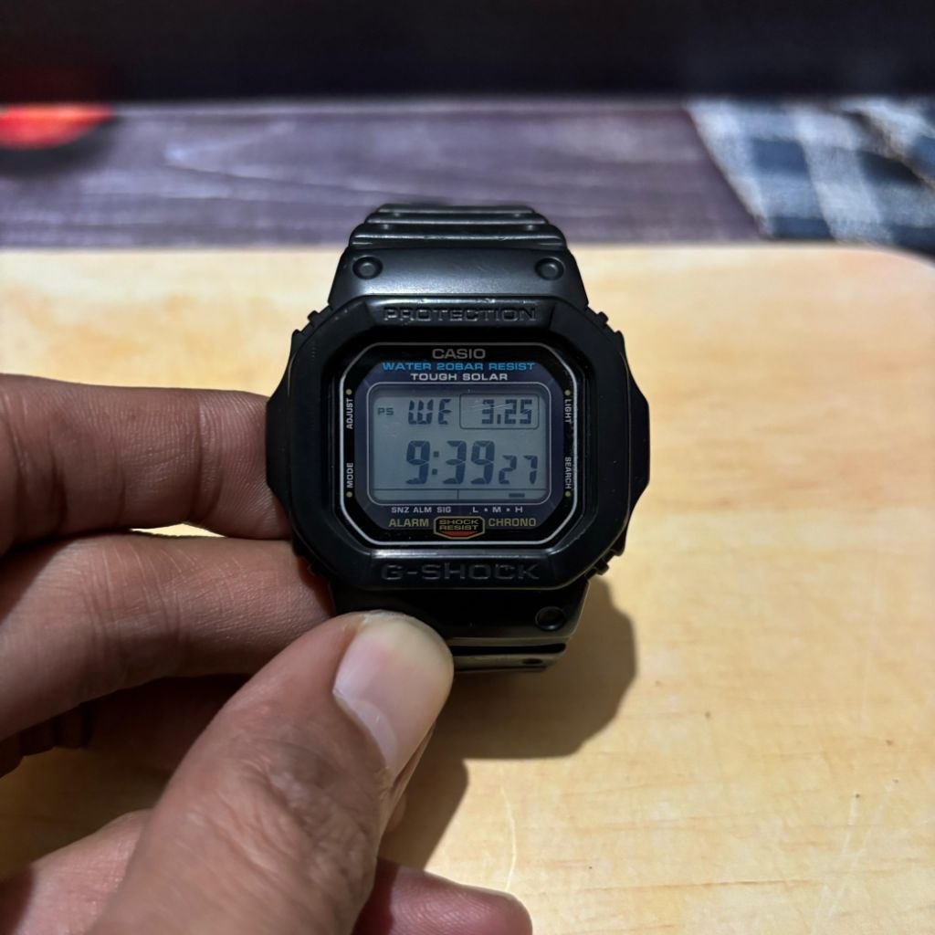 Casio G-Shock G-5600E Tough Solar