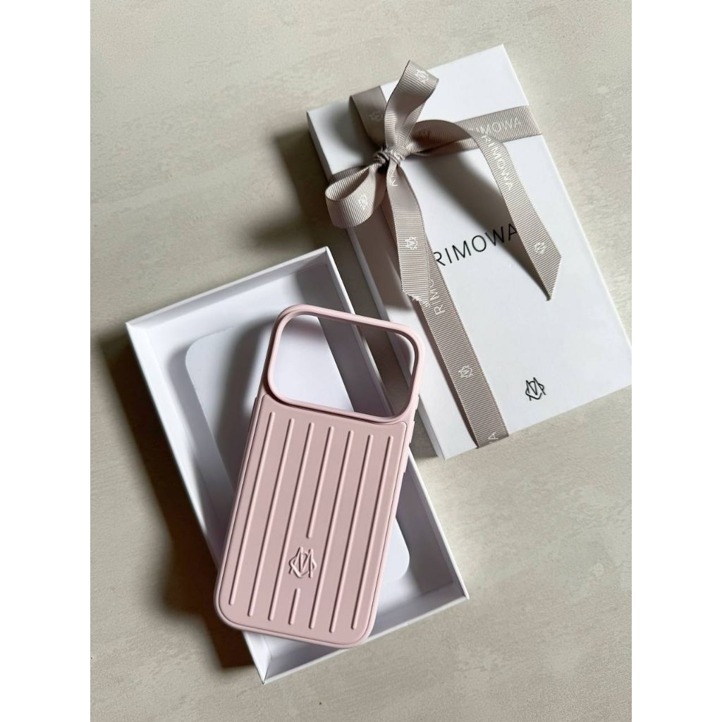 Rimowa case in bubble pink for iphone 17 pro max