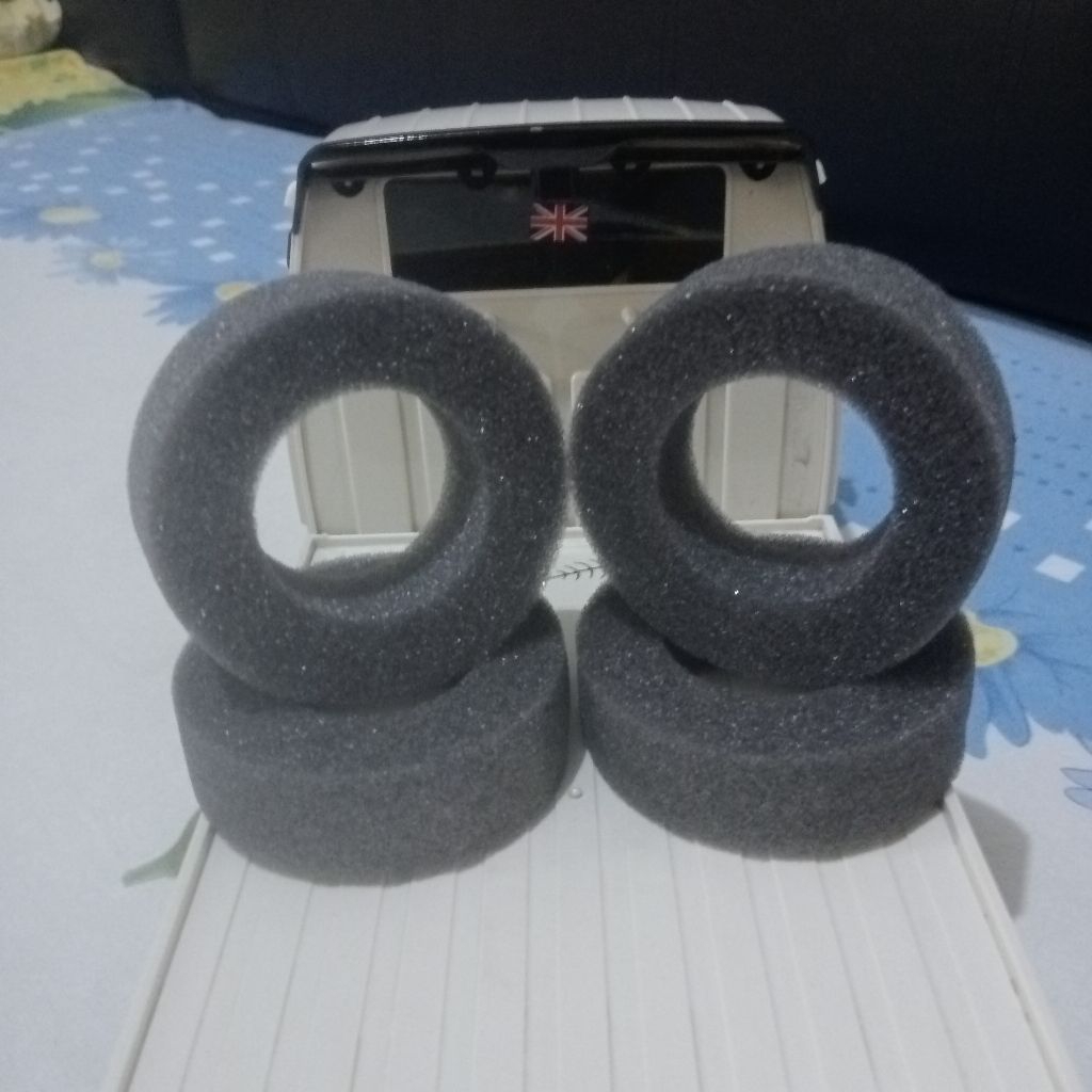 foam/spon untuk ban rc mn128/86 mn168 baru original