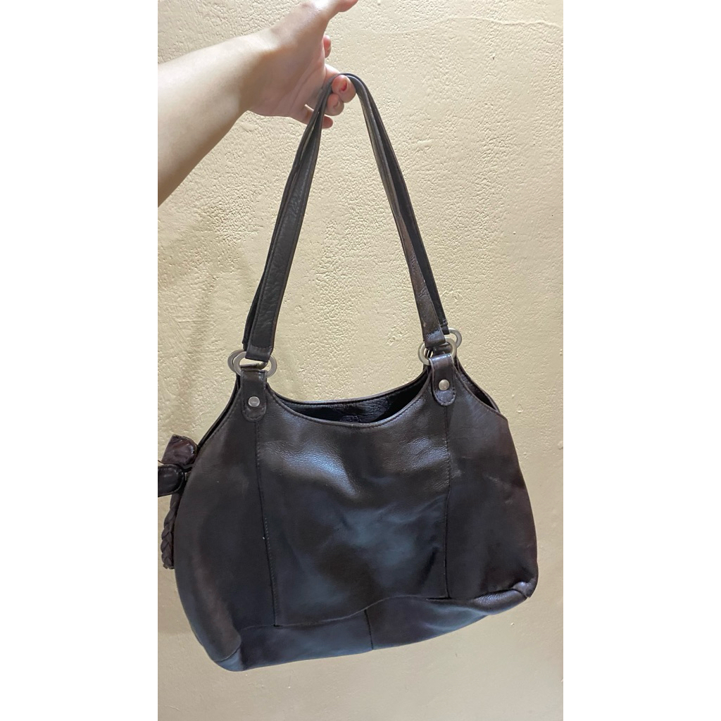 preloved shoulder bag vintage