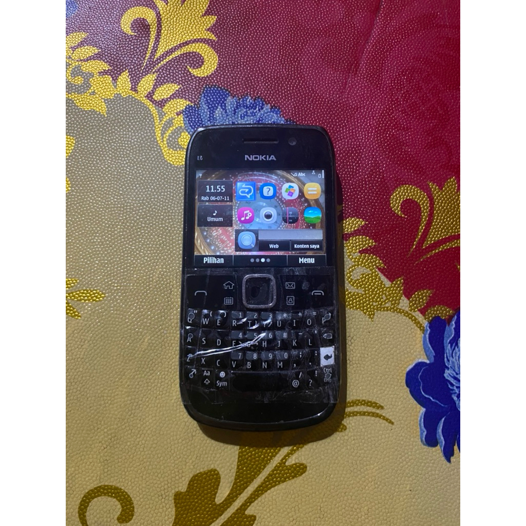 Hp nokia E6 sangat langka