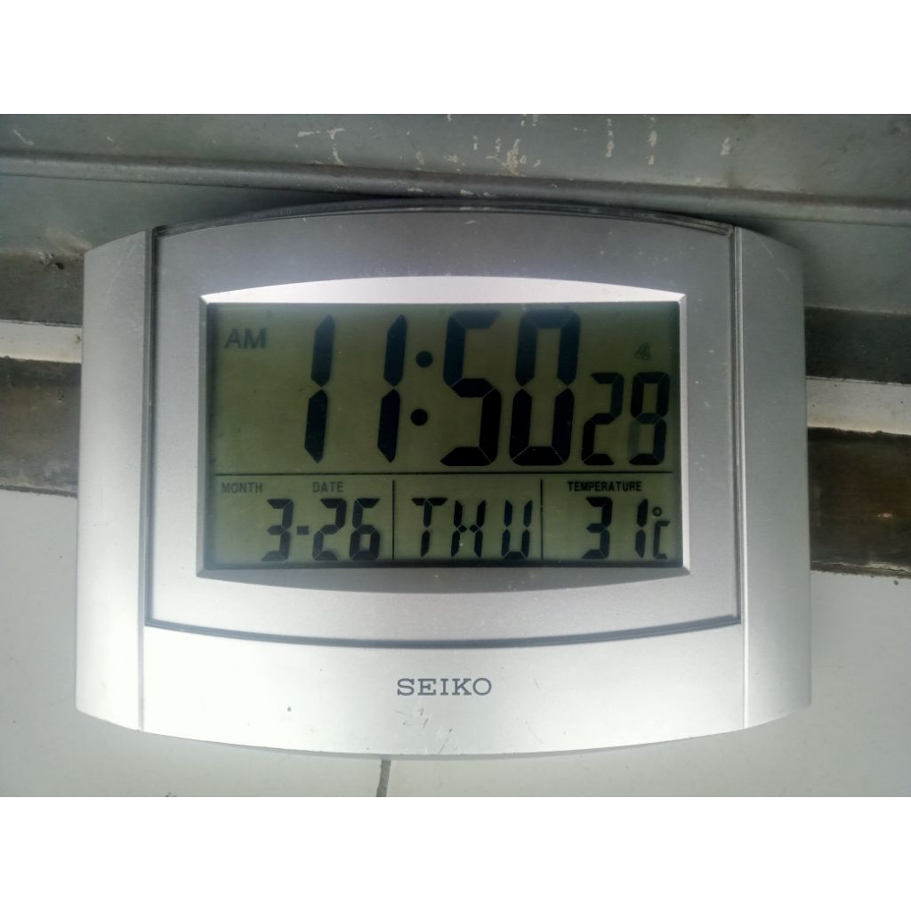 jam Seiko dinding digital original by japan