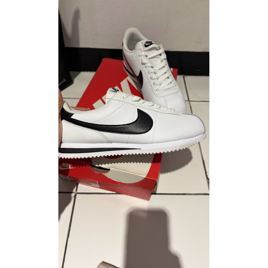 Nike Cortez White Black Original Wanita Size 39 Like New Full Box