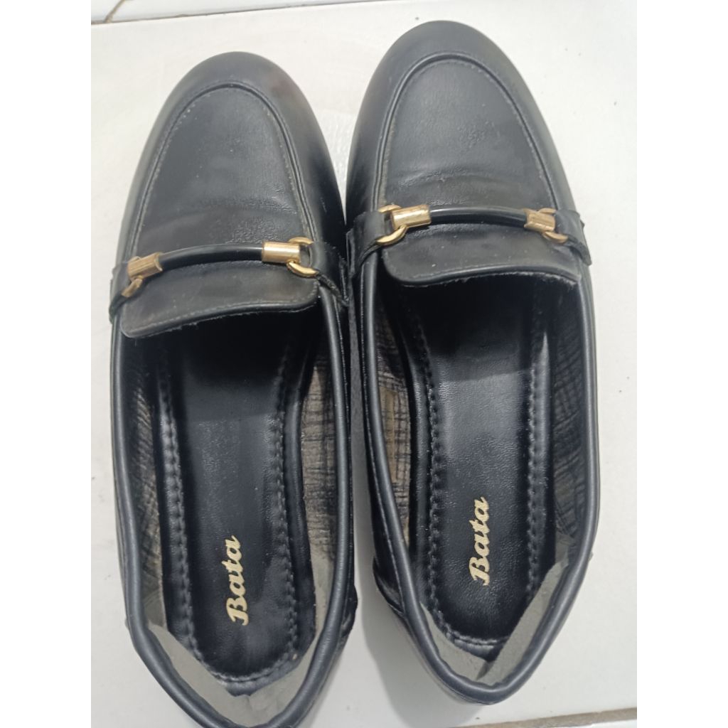 preloved Sepatu Slop Merk Bata
