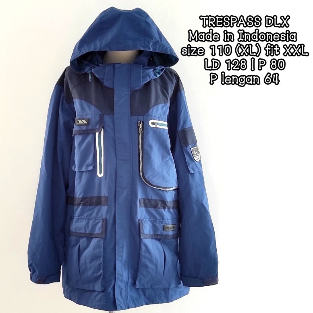 Jaket Outdoor Hiking Gunung WP Trespass size 110 (XL) fit XXL